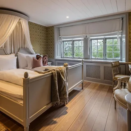 Ramme Fjordhotell - Unike Hotel 4*