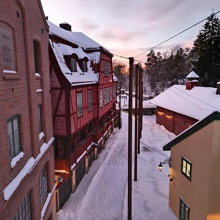Ramme Fjordhotell - Unike 4* Hvitsten