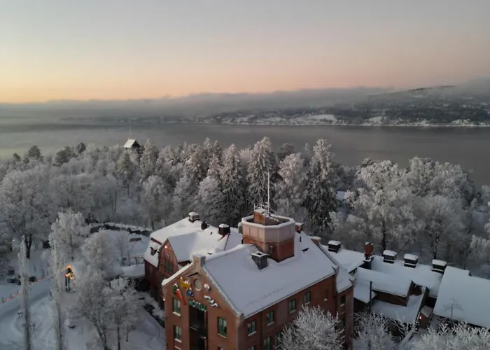 Ξενοδοχείο Ramme Fjordhotell - Unike 4*